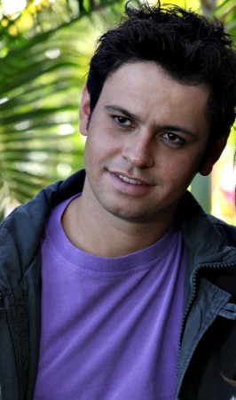 Alessandro - Teclado e violão